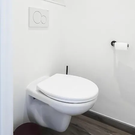 1 Bedroom Stunning In Ostende